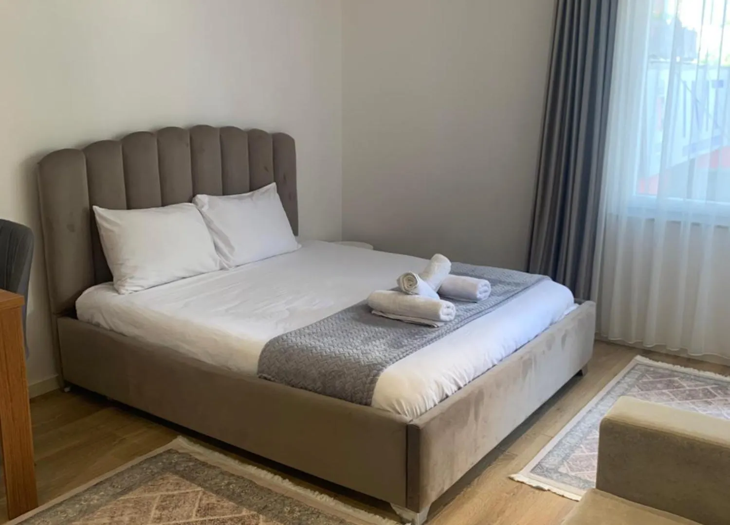 Luxury Apartment Tiran 0*,  Arnavutluk