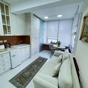 near-me-apartments.hotels-in-tirana.com/